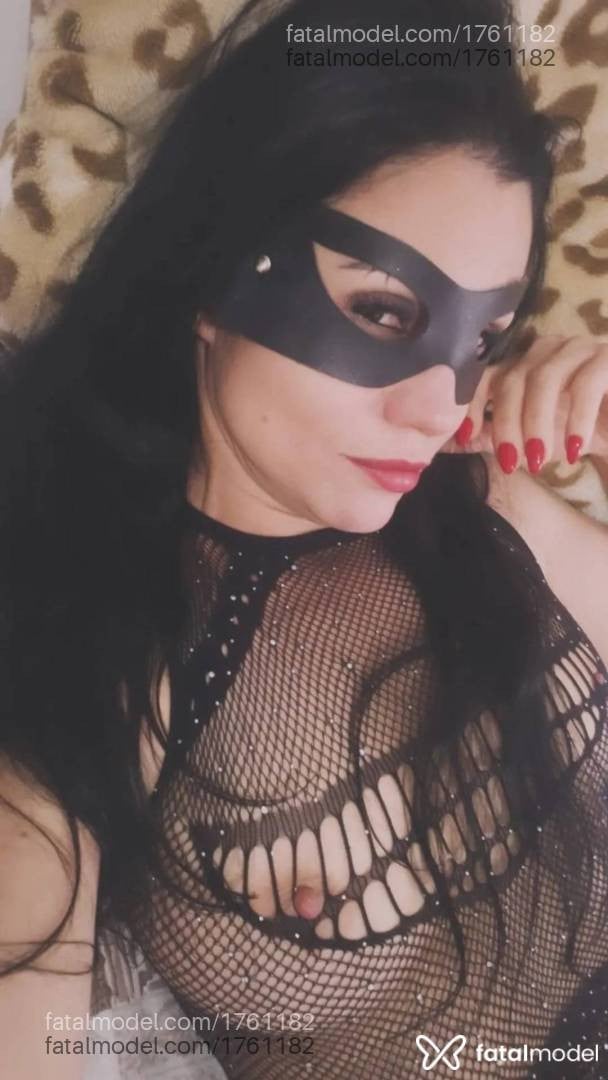 Acompanhante mulher morena (o) de olhos castanhos - Taylla Benetti