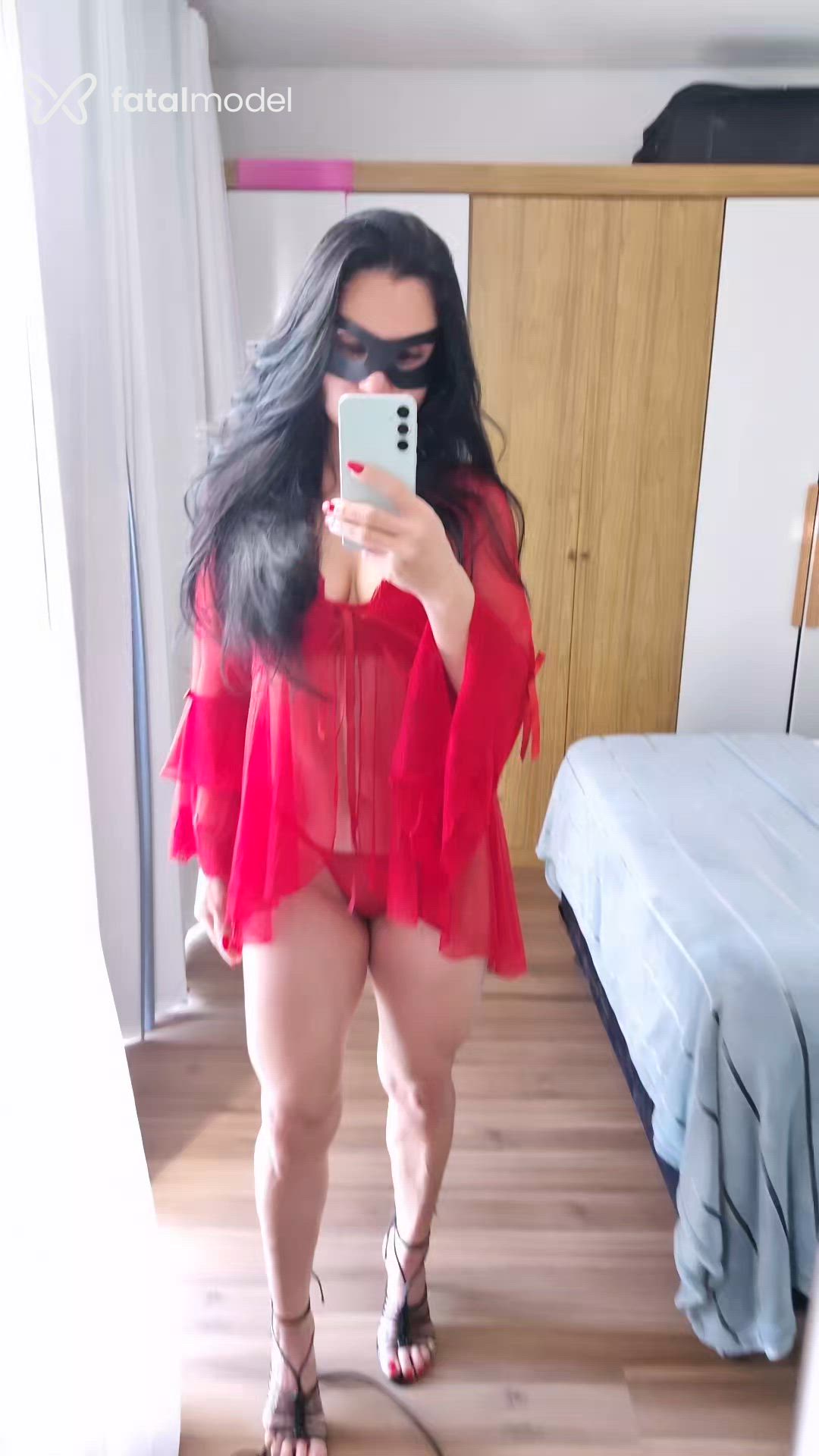 Acompanhante mulher morena (o) de olhos castanhos em Toledo Acompanhante mulher morena (o) de olhos castanhos em Toledo - Taylla Benetti