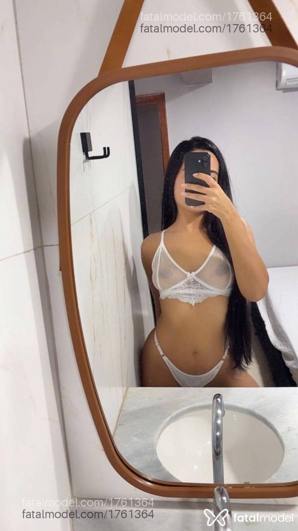 Acompanhante mulher morena (o) de olhos pretos em Quirinópolis - Ayla Matarazzo
