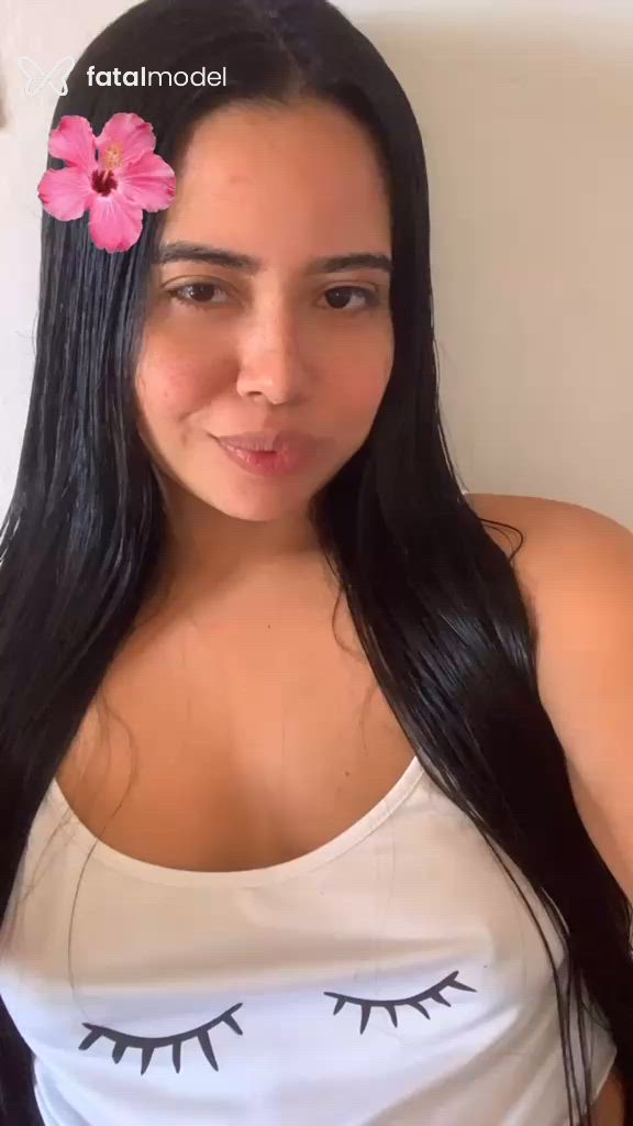 Acompanhante mulher morena (o) de olhos pretos - Ayla Matarazzo