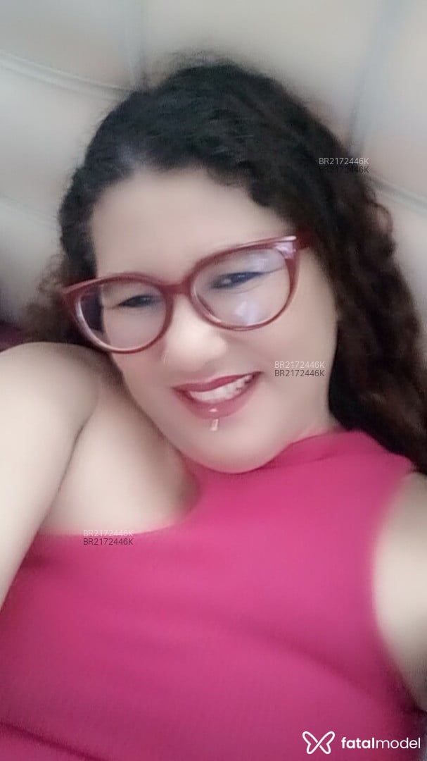 Acompanhante mulher loira (o) de olhos mel em Taboão da Serra - Keity Goiana