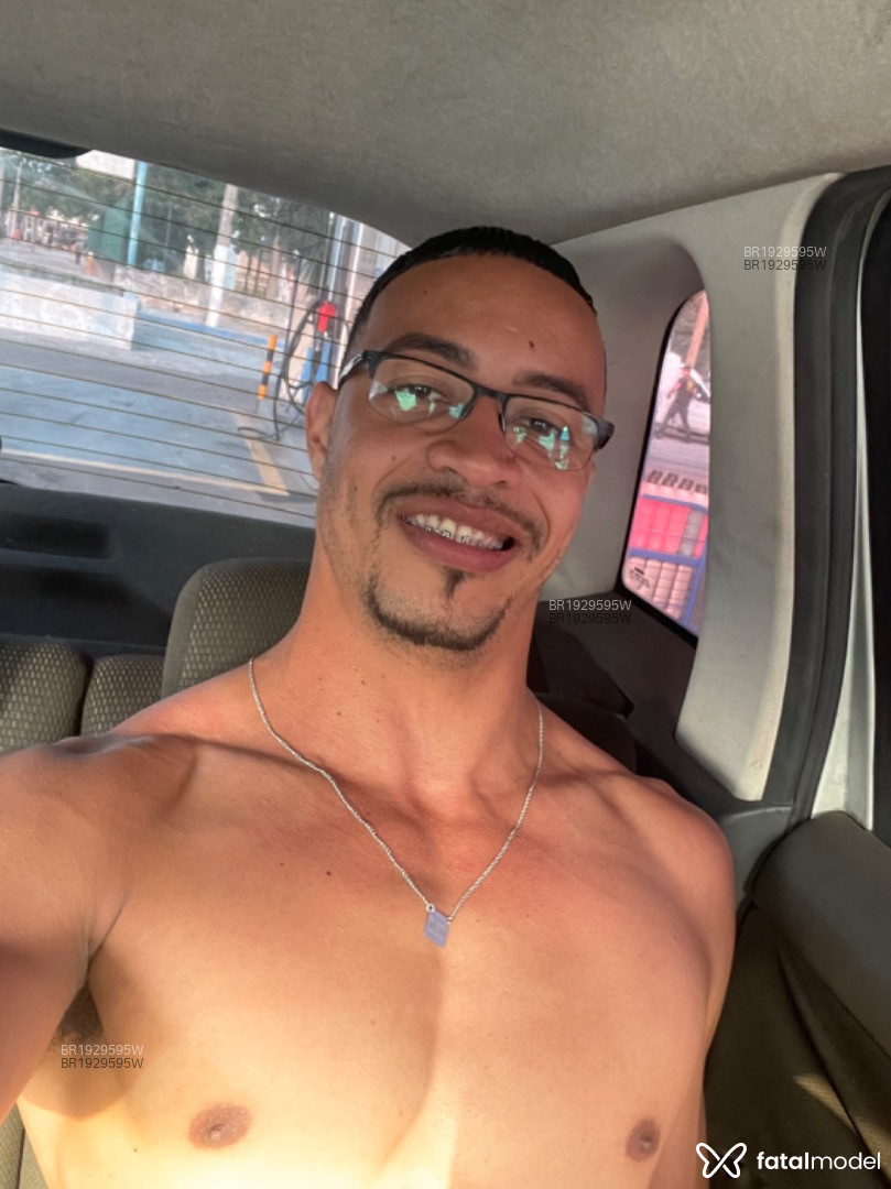 Acompanhante homem morena (o) de olhos castanhos em Belo Horizonte Acompanhante homem morena (o) de olhos castanhos em Belo Horizonte - Lucas