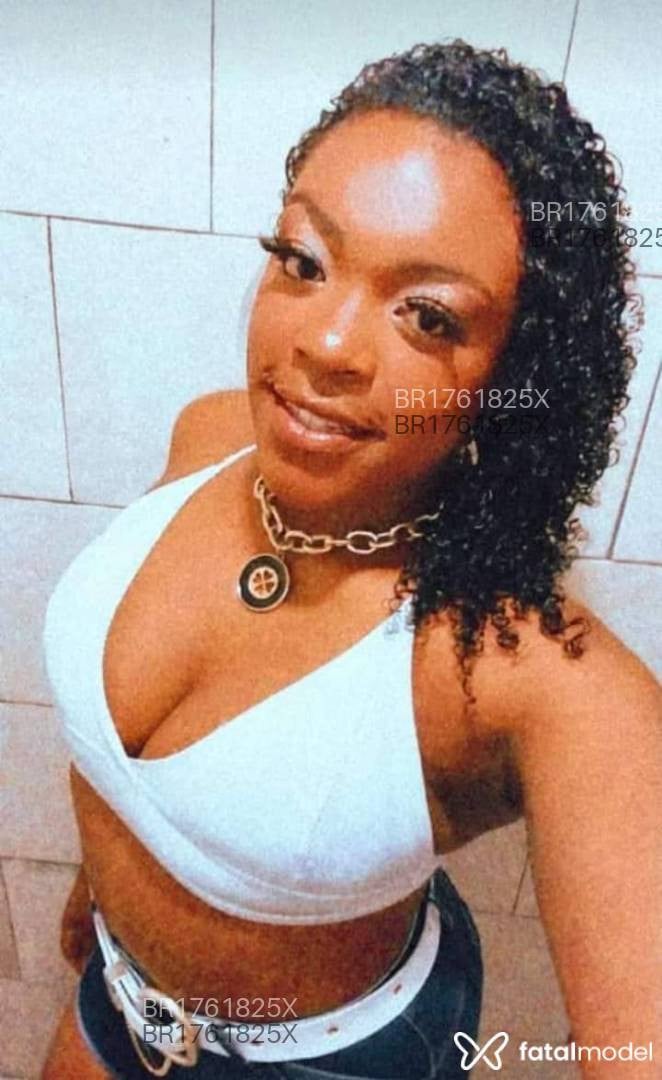 Acompanhante mulher morena (o) de olhos pretos em São Paulo - Bombommorena