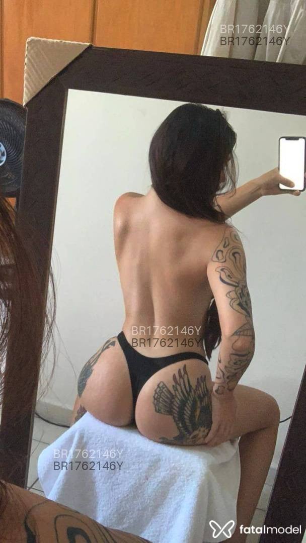 Acompanhante mulher morena (o) de olhos pretos - Raissa