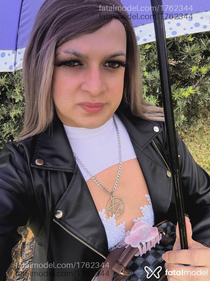 Acompanhante mulher trans morena (o) de olhos castanhos em Rio do Sul Acompanhante mulher trans morena (o) de olhos castanhos em Rio do Sul - Lgauchinha