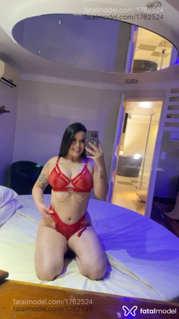 Acompanhante mulher morena (o) de olhos castanhos - Aline Souza