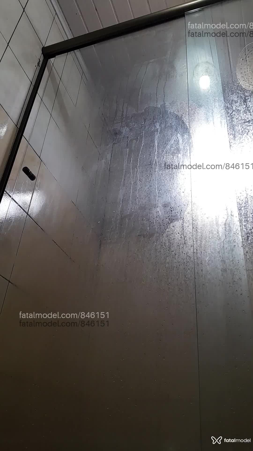 Acompanhante homem com cabelo castanho de olhos castanhos em São Bento do Sul Acompanhante homem com cabelo castanho de olhos castanhos em São Bento do Sul - Alguém