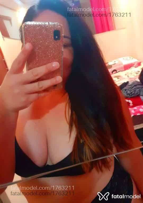 Acompanhante mulher morena (o) de olhos pretos em Blumenau - Lauren Salles