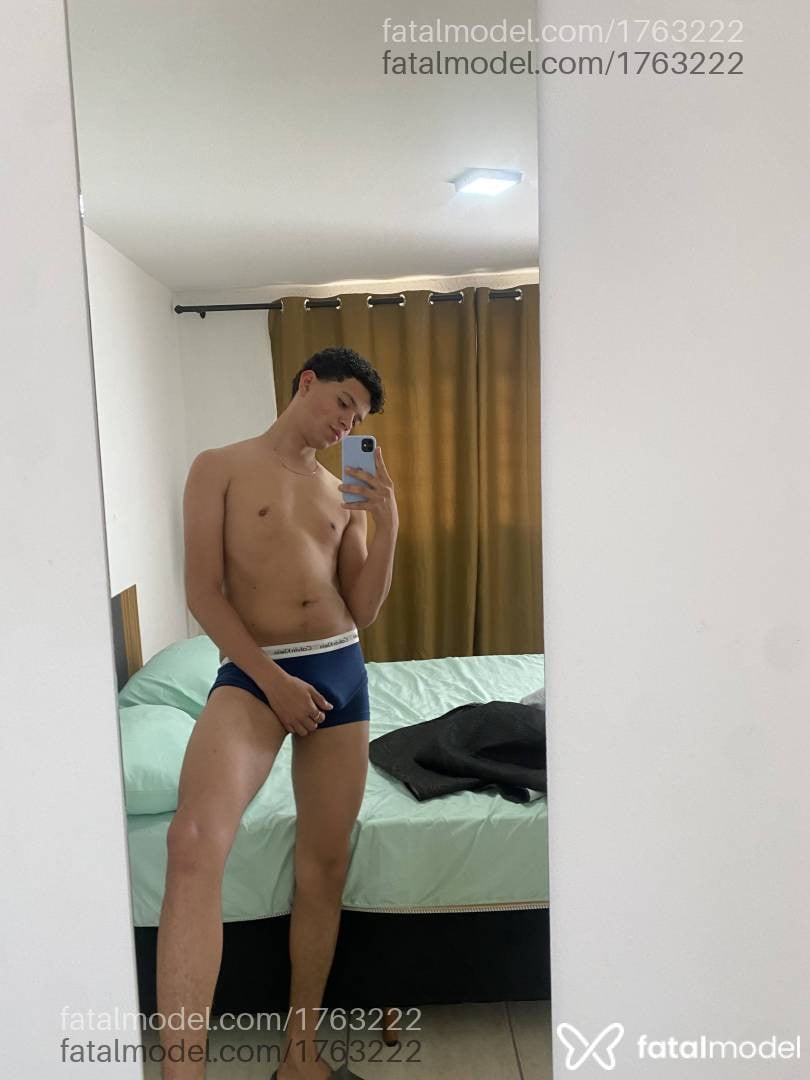 Acompanhante homem morena (o) de olhos pretos em Belo Horizonte - Gabriel Souza