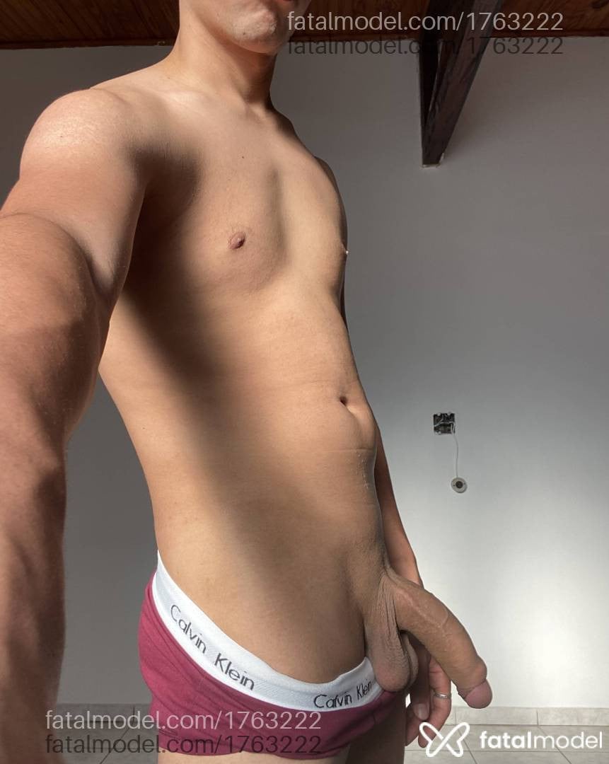 Acompanhante homem morena (o) de olhos pretos em Belo Horizonte - Gabriel Souza
