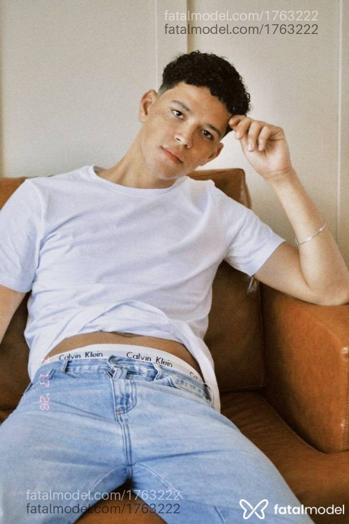 Acompanhante homem morena (o) de olhos pretos - Gabriel Souza