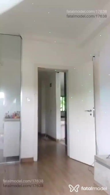 Acompanhante travesti com cabelo castanho de olhos castanhos em Erechim - Rafynha