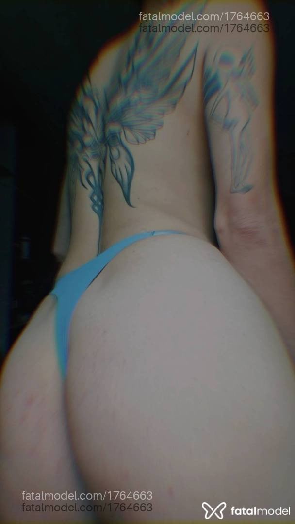 Acompanhante mulher morena (o) de olhos castanhos - Nina