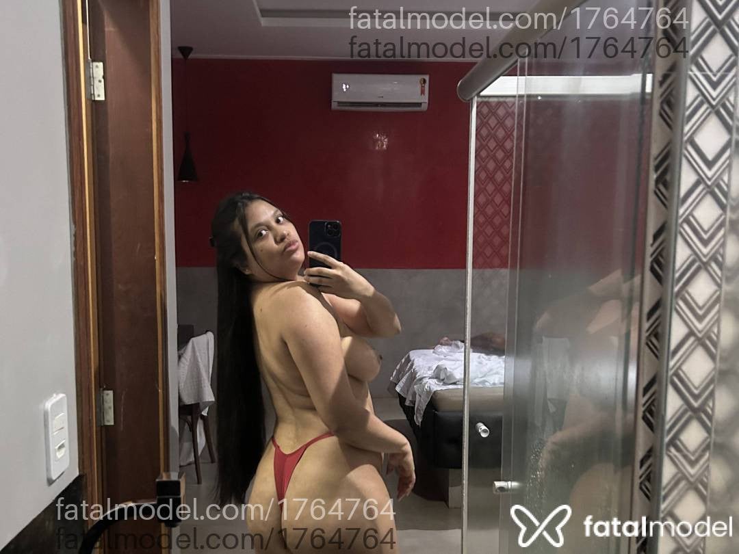 Acompanhante mulher com cabelo castanho de olhos pretos em Paraíso do Tocantins - Tainá