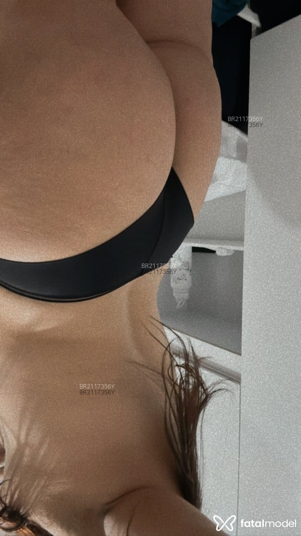 Acompanhante mulher com cabelo castanho de olhos castanhos em São Paulo - Lara