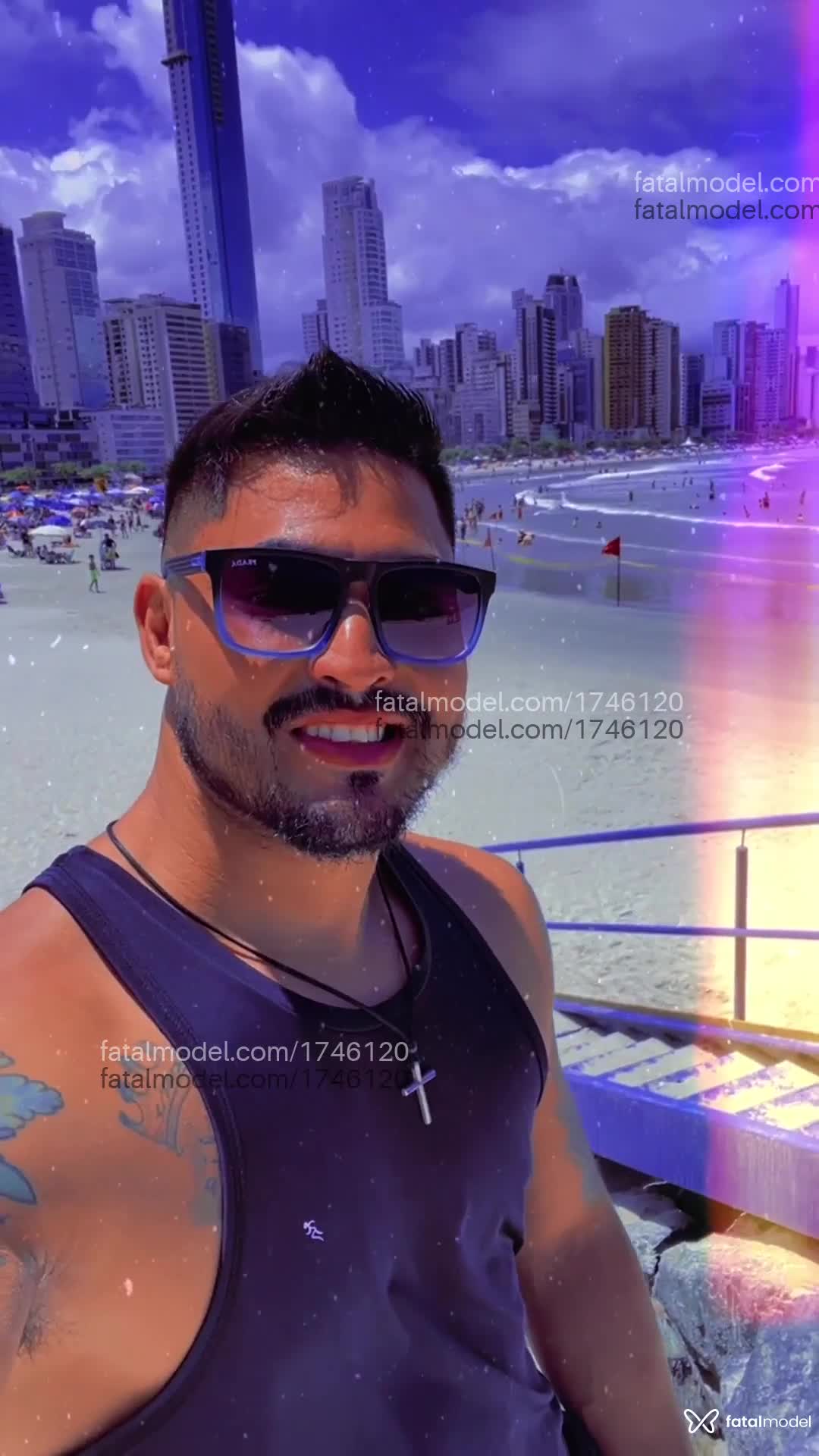 Acompanhante homem morena (o) de olhos pretos em Balneário Camboriú - Morenogato
