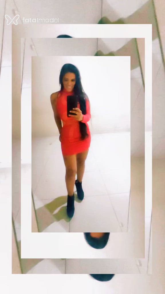 Acompanhante mulher morena (o) de olhos castanhos - Diláa Acompanhante mulher morena (o) de olhos castanhos - Diláa