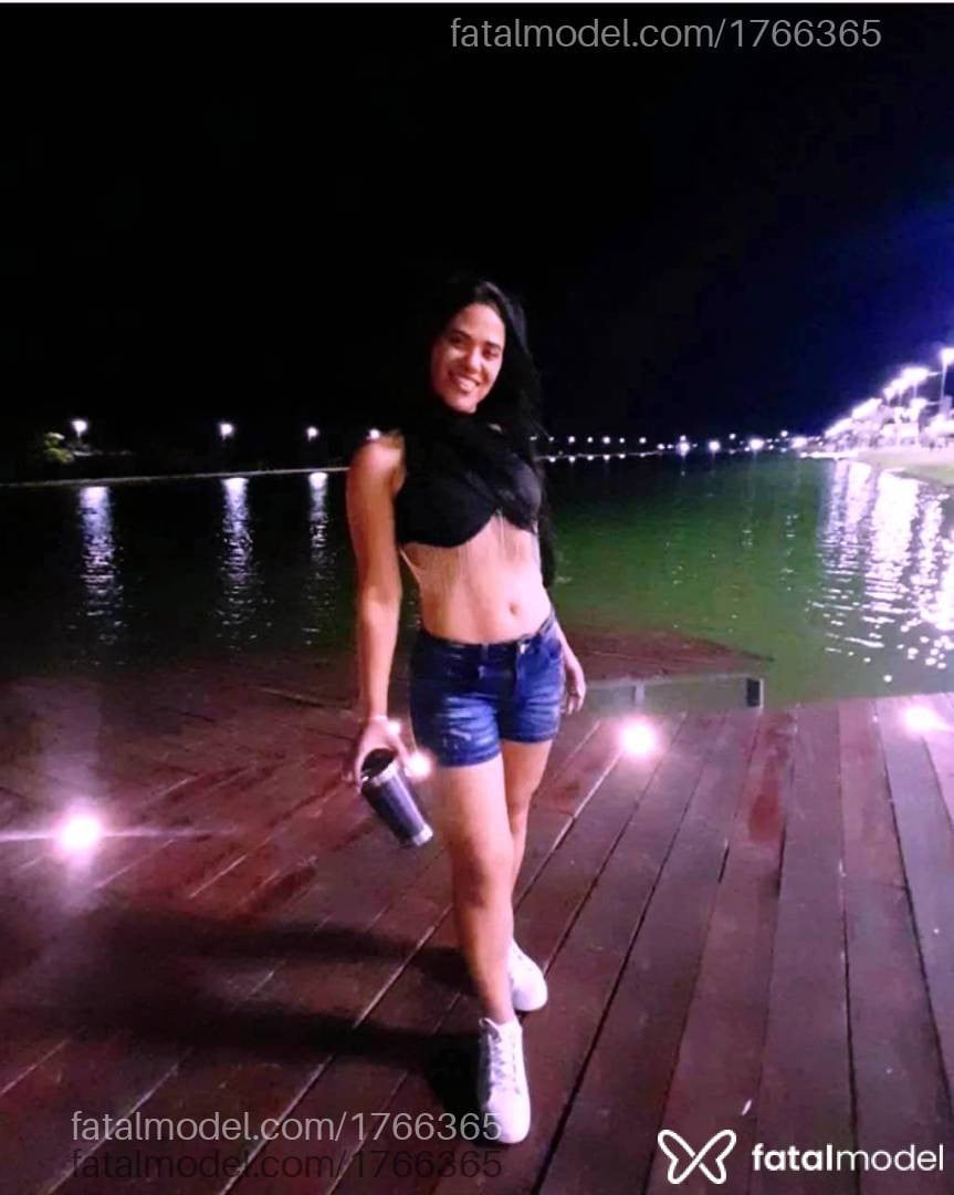 Acompanhante mulher morena (o) de olhos castanhos em Quirinópolis - Diláa