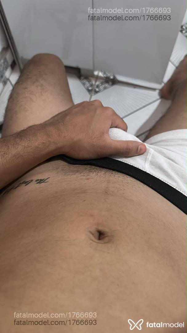 Acompanhante homem morena (o) de olhos castanhos - Rafael Brito