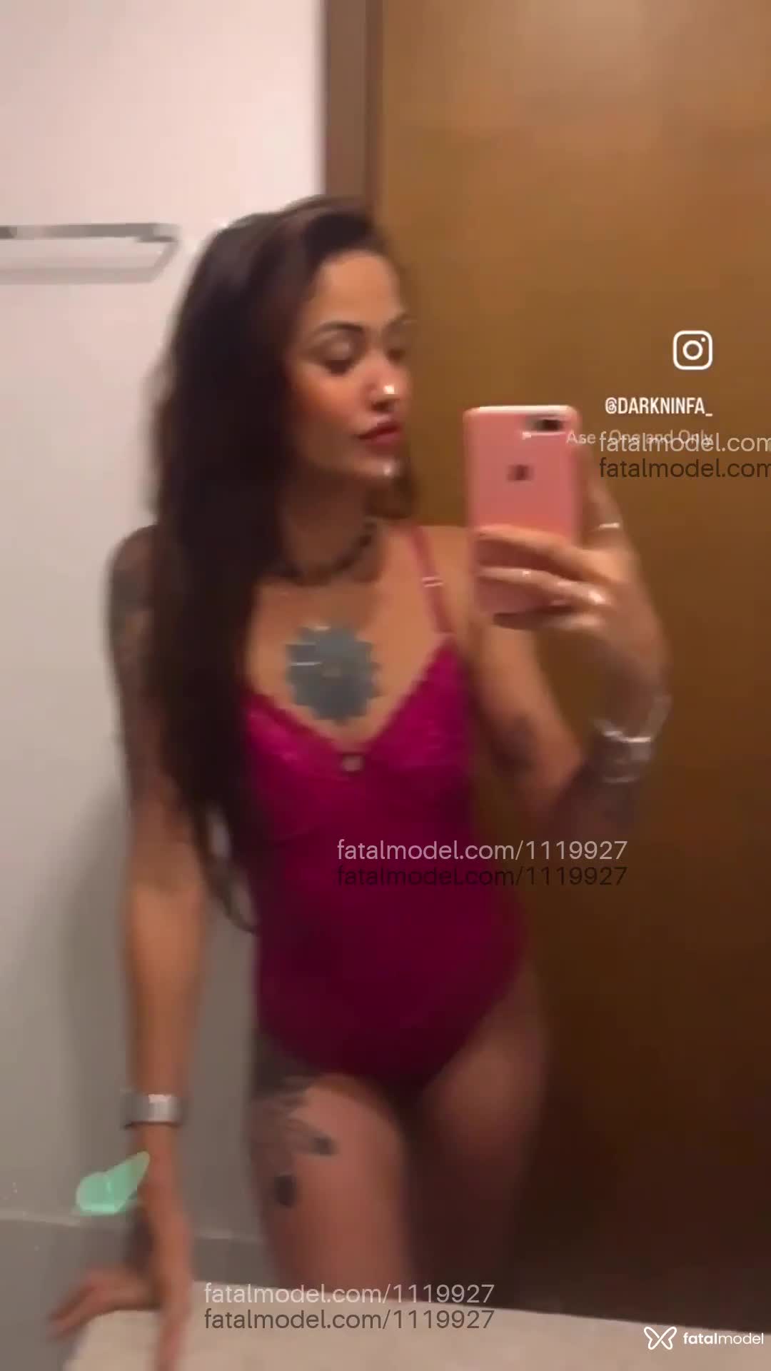 Acompanhante mulher ruiva (o) de olhos castanhos em Goiânia - Ariel Flores