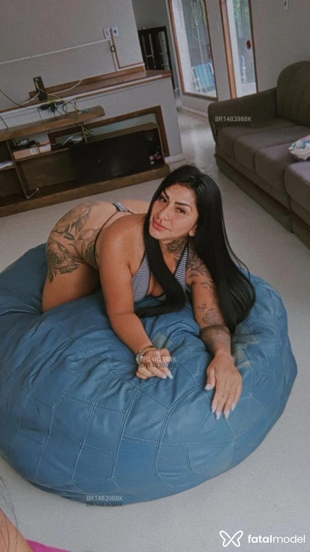 Acompanhante mulher morena (o) de olhos castanhos em Boa Vista Acompanhante mulher morena (o) de olhos castanhos em Boa Vista - Moana Pozzi