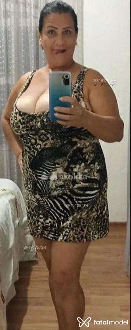 Acompanhante mulher morena (o) de olhos pretos em São Paulo - Tiazona