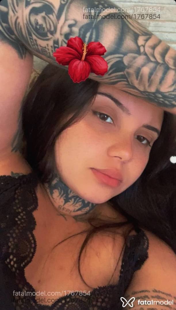 Acompanhante mulher morena (o) de olhos castanhos - Tai Bueno