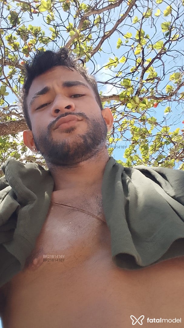 Acompanhante homem morena (o) de olhos castanhos em Maceió Acompanhante homem morena (o) de olhos castanhos em Maceió - Thomas