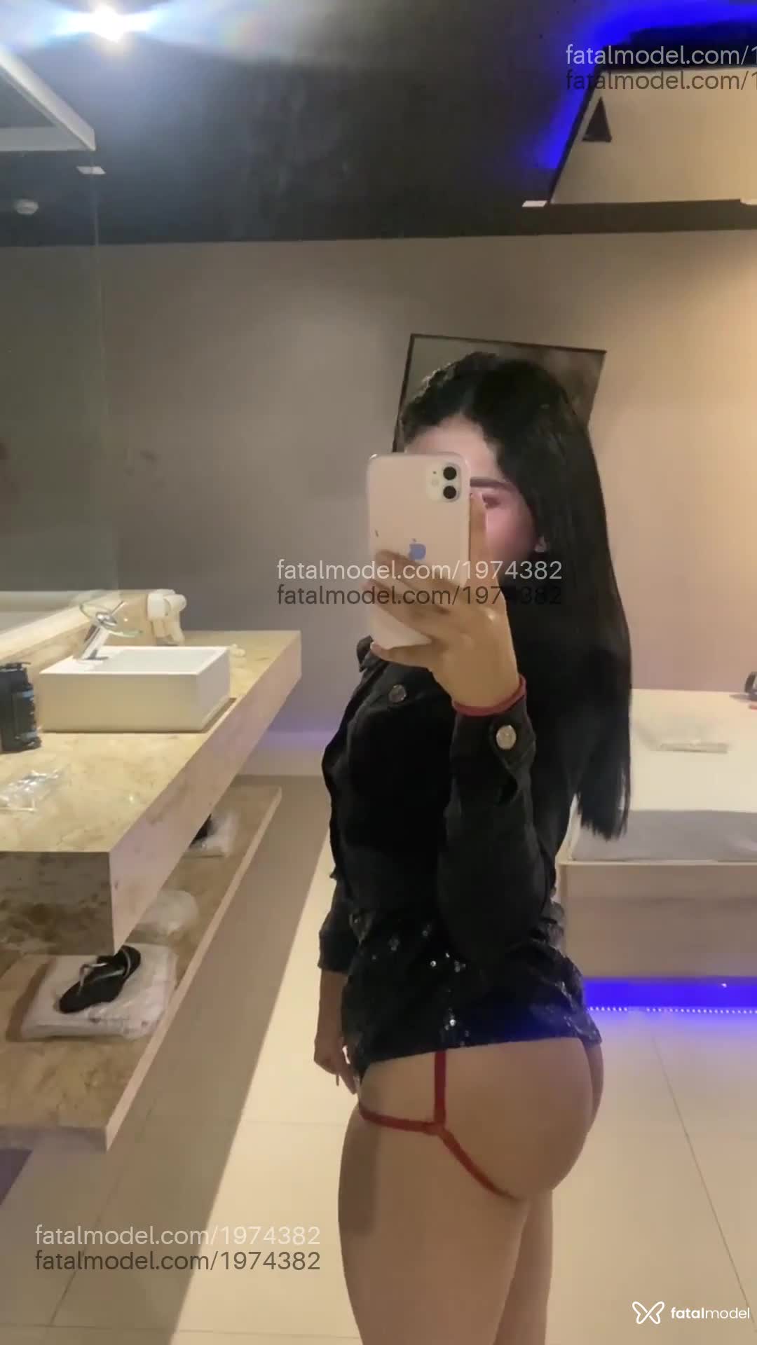 Acompanhante mulher trans morena (o) de olhos pretos em São Paulo - Mile Tranz
