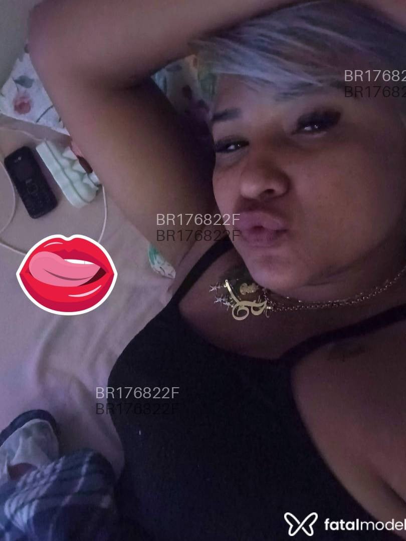Acompanhante mulher morena (o) de olhos azuis em Matupá - Mellyssa Riviera