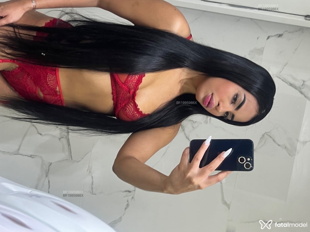 Acompanhante mulher morena (o) de olhos mel em São Paulo - Albuquerque