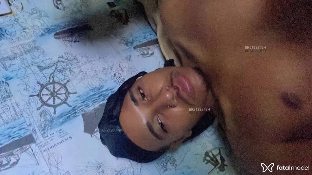 Acompanhante homem morena (o) de olhos pretos em Belo Horizonte Acompanhante homem morena (o) de olhos pretos em Belo Horizonte - Negolindo