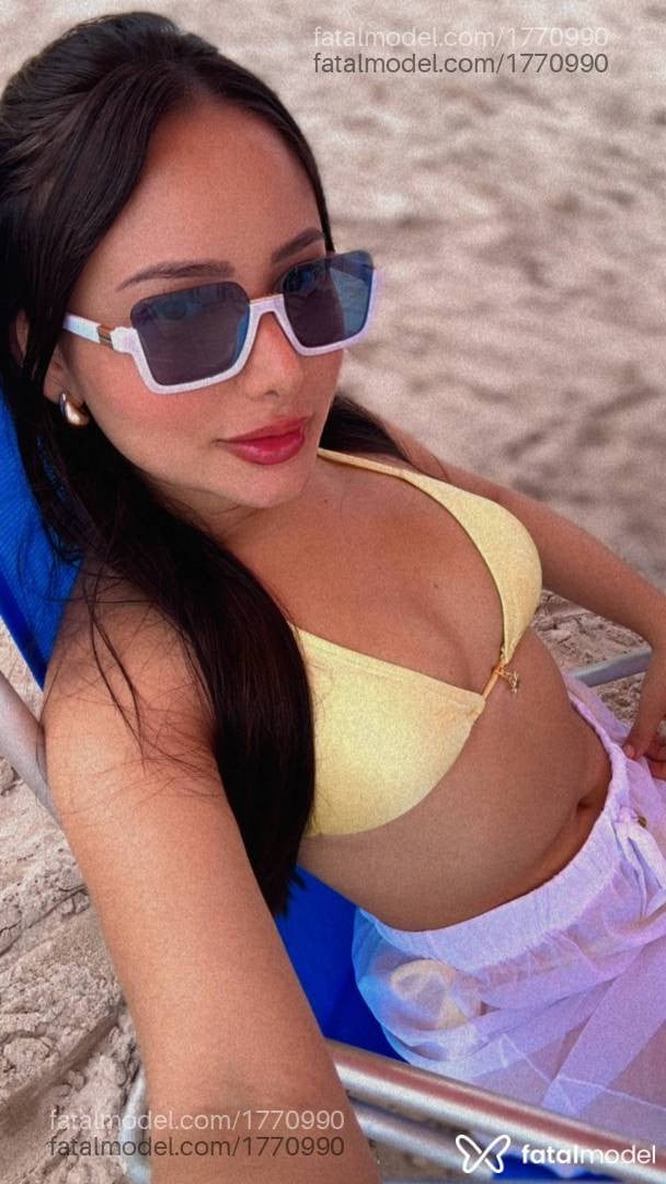 Acompanhante mulher loira (o) de olhos castanhos em Caruaru - Jade Sales