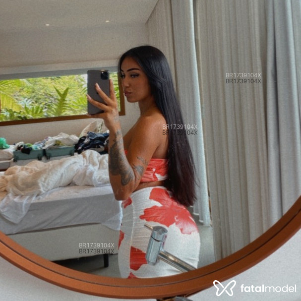 Acompanhante mulher morena (o) de olhos pretos em Rio de Janeiro - Giovanna Loreto