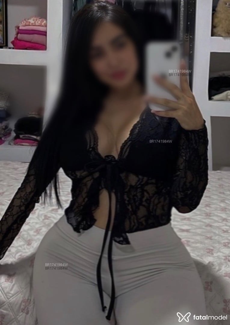 Acompanhante mulher com cabelo castanho de olhos castanhos em Rio de Janeiro - Beatriz