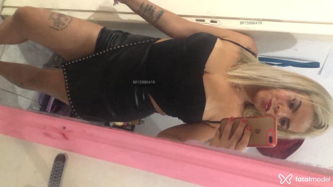 Acompanhante mulher loira (o) de olhos castanhos em Itaguaí - Liz
