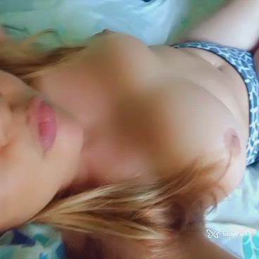 Acompanhante mulher loira (o) de olhos verdes - Maria Eduarda