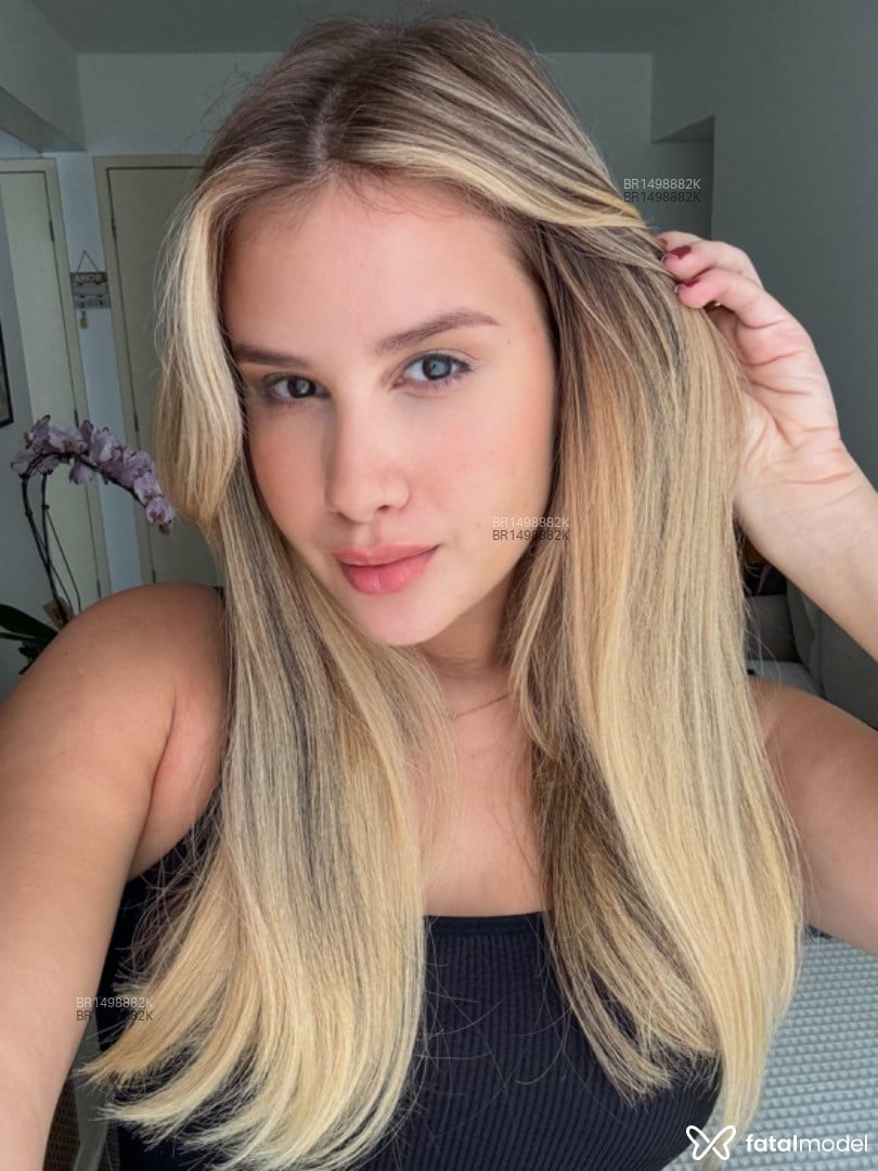 Acompanhante mulher loira (o) de olhos castanhos em Rio de Janeiro - gabrielafurtad