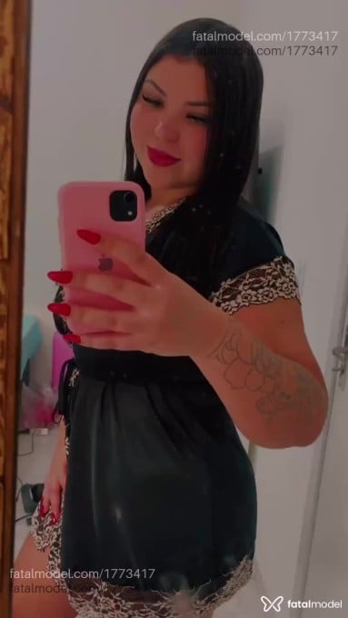Acompanhante mulher morena (o) de olhos verdes em Imbituba Acompanhante mulher morena (o) de olhos verdes em Imbituba - Thaay