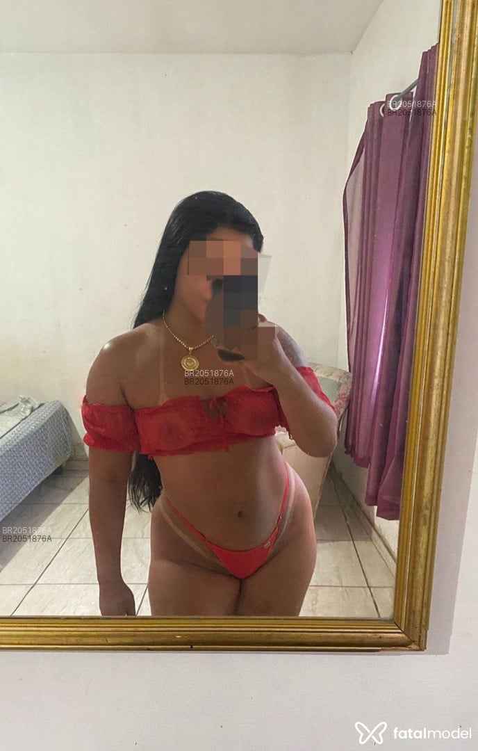 Acompanhante mulher morena (o) de olhos pretos em Volta Redonda - Laura Moura