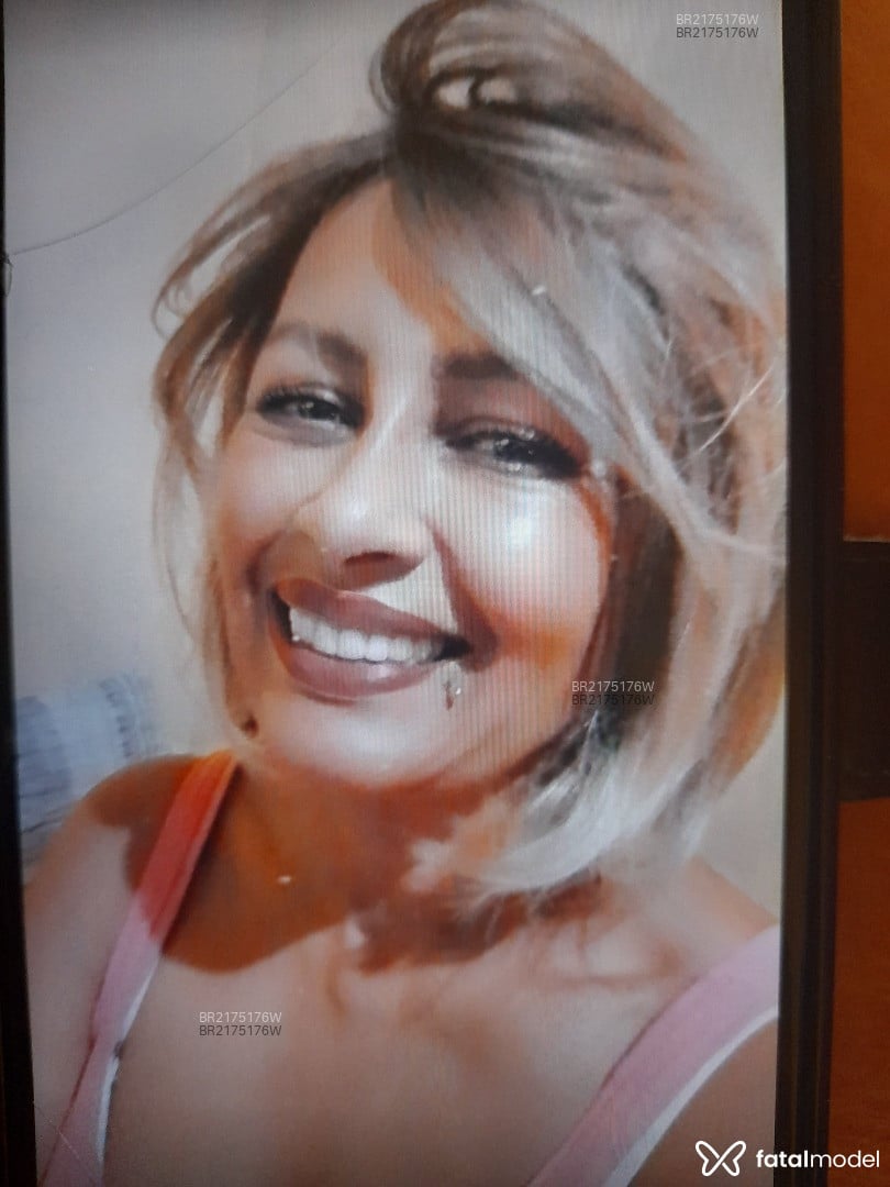 Acompanhante mulher com cabelo castanho de olhos mel em Jundiaí Acompanhante mulher com cabelo castanho de olhos mel em Jundiaí - Espaço Harmony