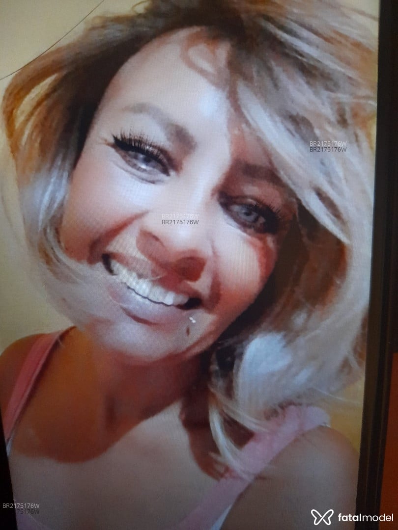 Acompanhante mulher com cabelo castanho de olhos mel em Jundiaí Acompanhante mulher com cabelo castanho de olhos mel em Jundiaí - Espaço Harmony