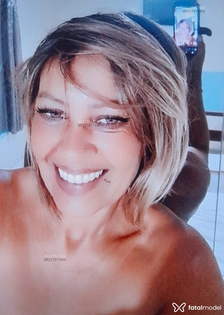 Acompanhante mulher com cabelo castanho de olhos mel em Jundiaí Acompanhante mulher com cabelo castanho de olhos mel em Jundiaí - Espaço Harmony