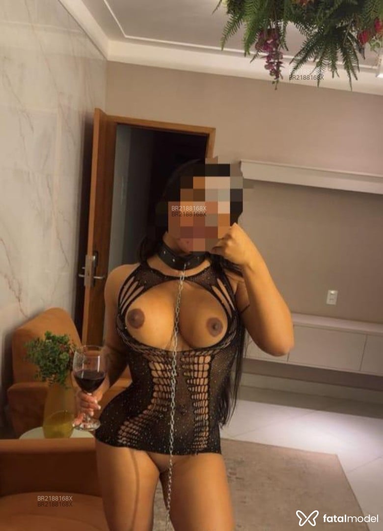 Acompanhante mulher morena (o) de olhos pretos em Recife - Luanna