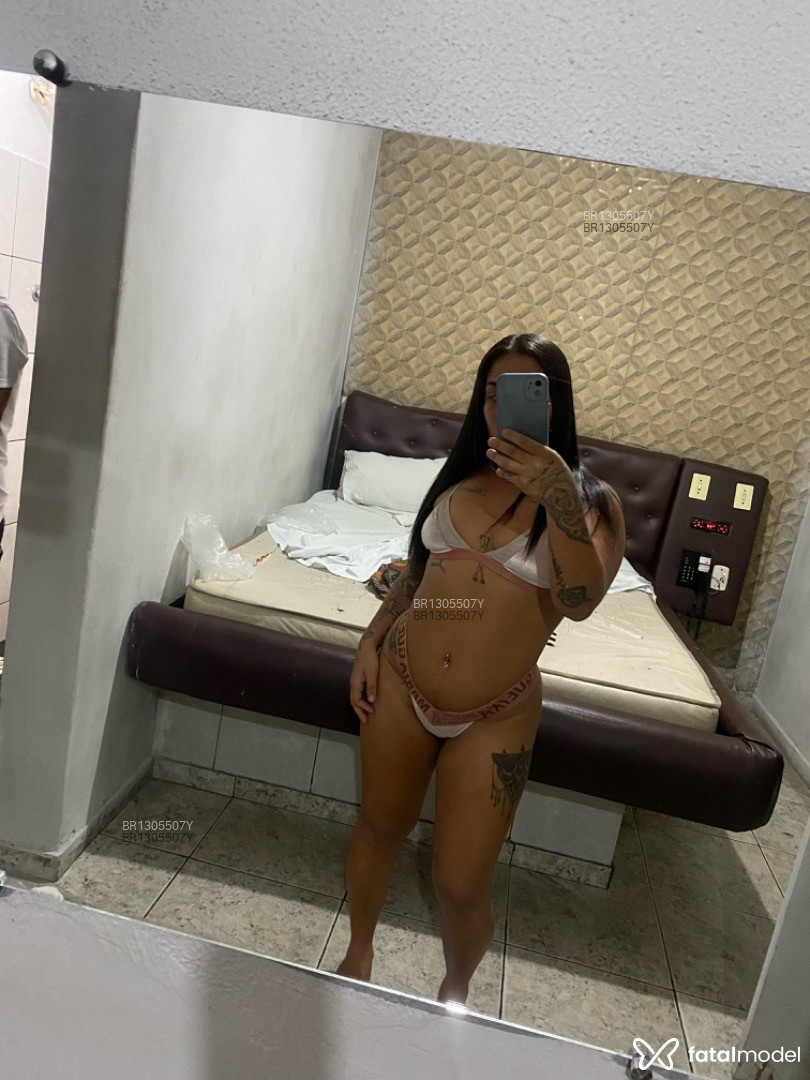 Acompanhante mulher morena (o) de olhos castanhos em Virtual - Brenda