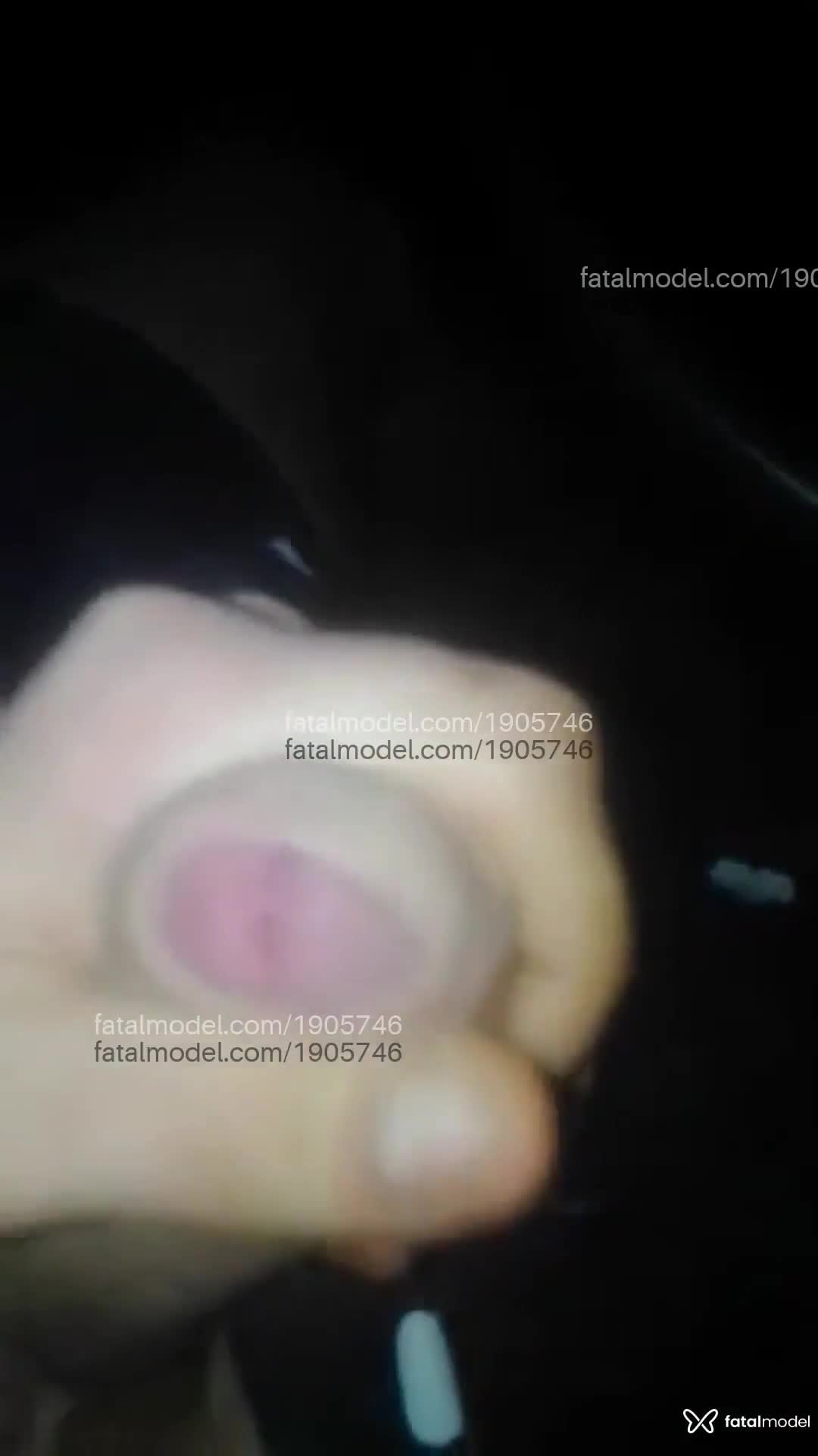 Acompanhante homem com cabelo castanho de olhos castanhos em Camboriú - Daniel