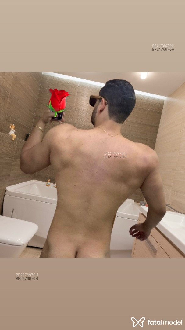 Acompanhante homem morena (o) de olhos castanhos em Goiânia - Ricky