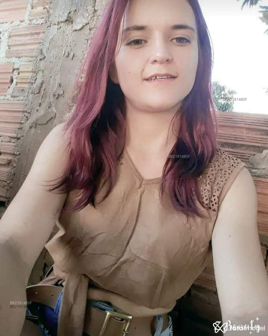 Acompanhante mulher morena (o) de olhos castanhos em Tijucas Acompanhante mulher morena (o) de olhos castanhos em Tijucas - Nari