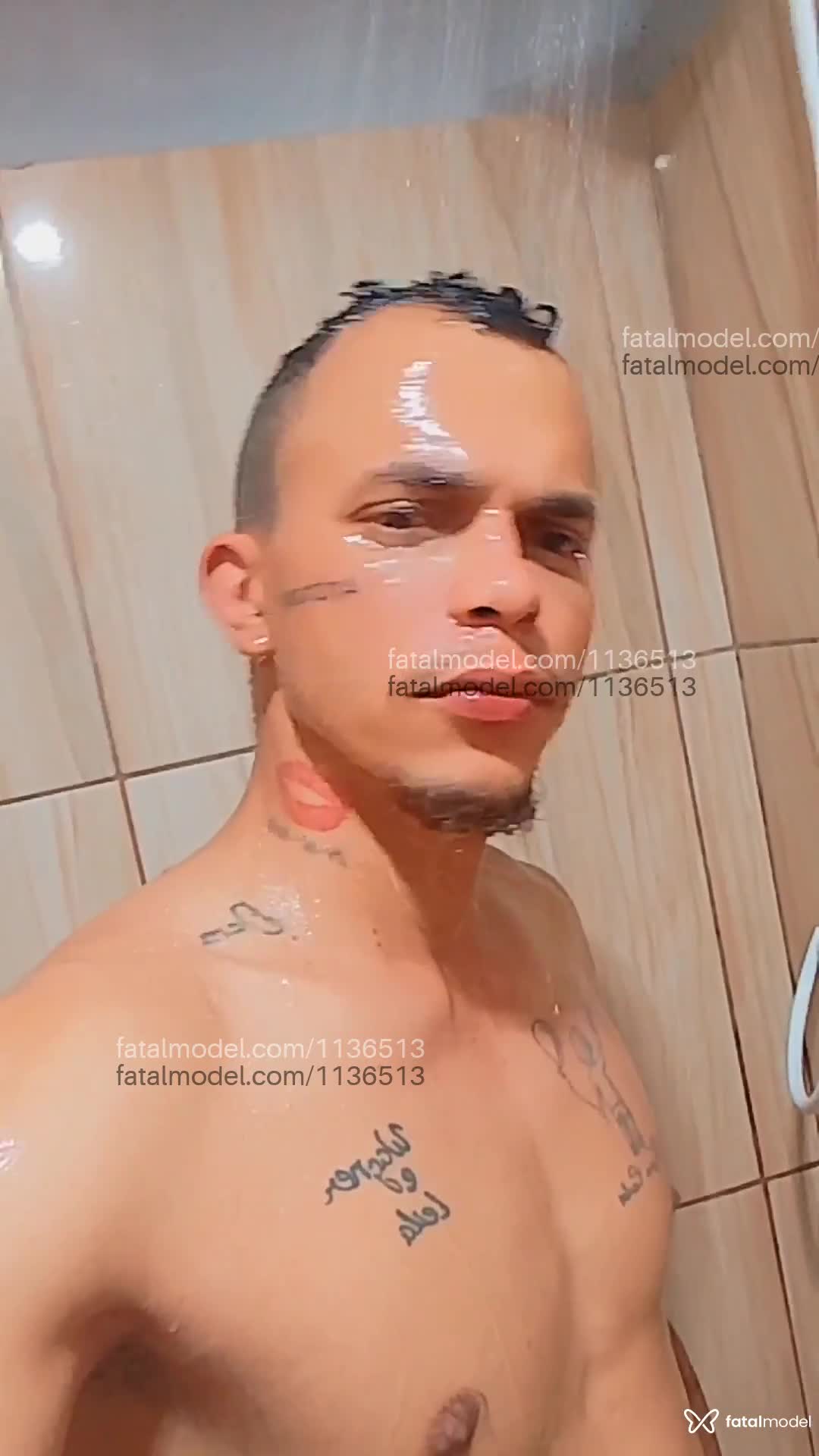 Acompanhante homem morena (o) de olhos castanhos em Goiânia - Wallysomeskema