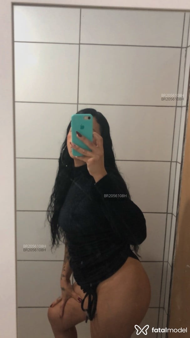 Acompanhante mulher morena (o) de olhos pretos em São José - Biah Santos